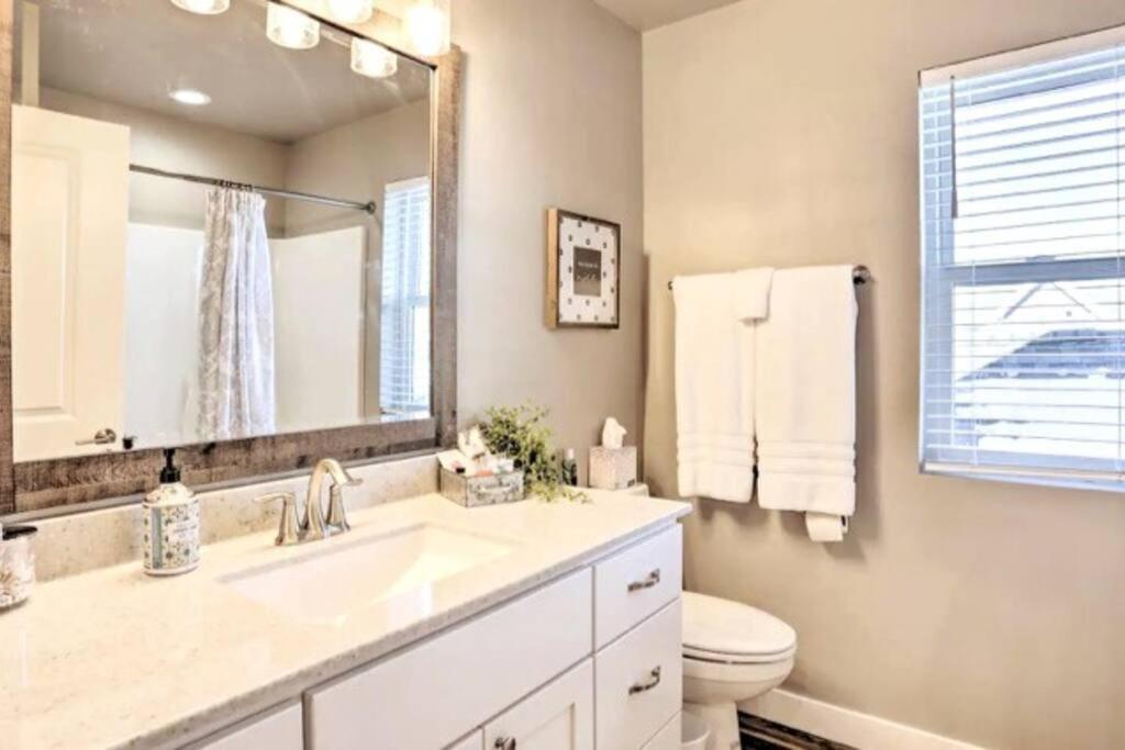 New! Cozy & Modern Spearfish Home Near Downtown! Extérieur photo